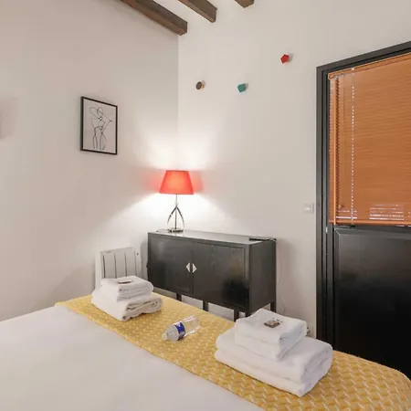 Spacious - 2br-6p - Bastille Apartment